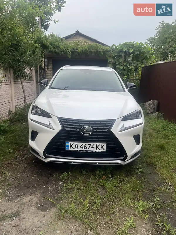 Lexus NX