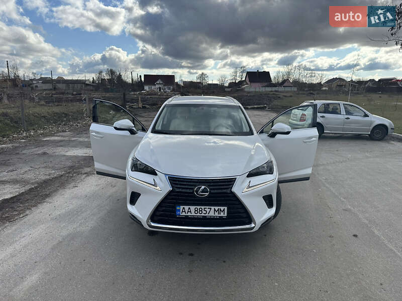 Внедорожник / Кроссовер Lexus NX 2018 в Борисполе