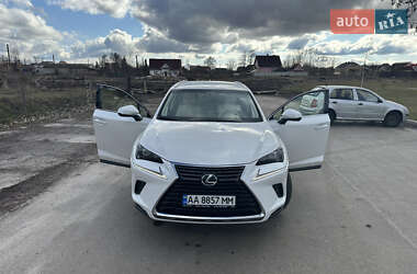 Внедорожник / Кроссовер Lexus NX 2018 в 