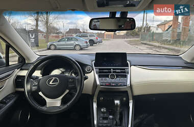 Внедорожник / Кроссовер Lexus NX 2018 в 