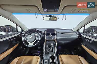 Внедорожник / Кроссовер Lexus NX 2015 в 