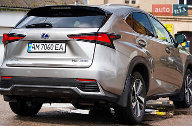 Внедорожник / Кроссовер Lexus NX 2019 в 