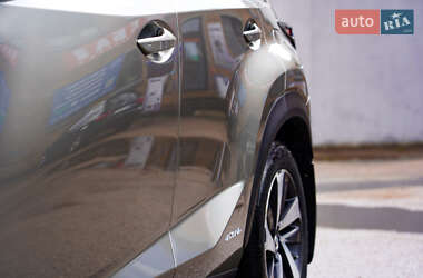 Внедорожник / Кроссовер Lexus NX 2019 в 