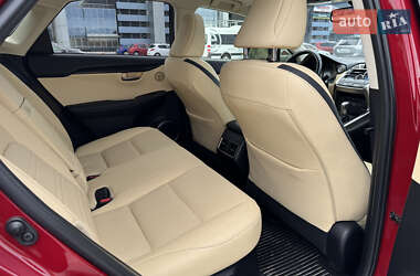 Внедорожник / Кроссовер Lexus NX 2015 в 