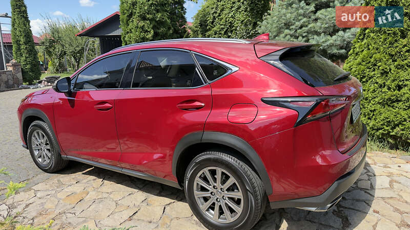 Внедорожник / Кроссовер Lexus NX 2017 в Виннице