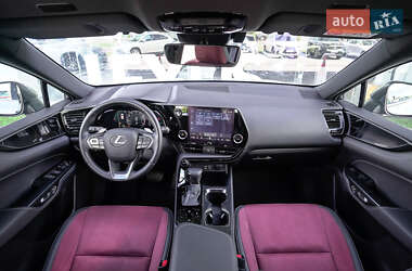 Внедорожник / Кроссовер Lexus NX 2023 в 