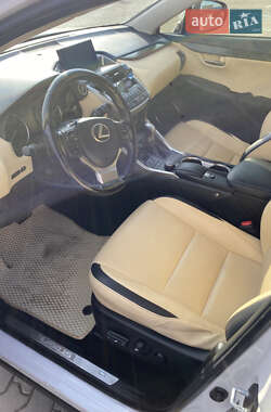 Внедорожник / Кроссовер Lexus NX 2015 в 
