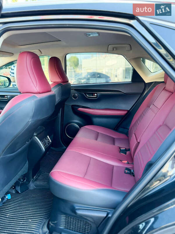 Внедорожник / Кроссовер Lexus NX 2020 в Одессе