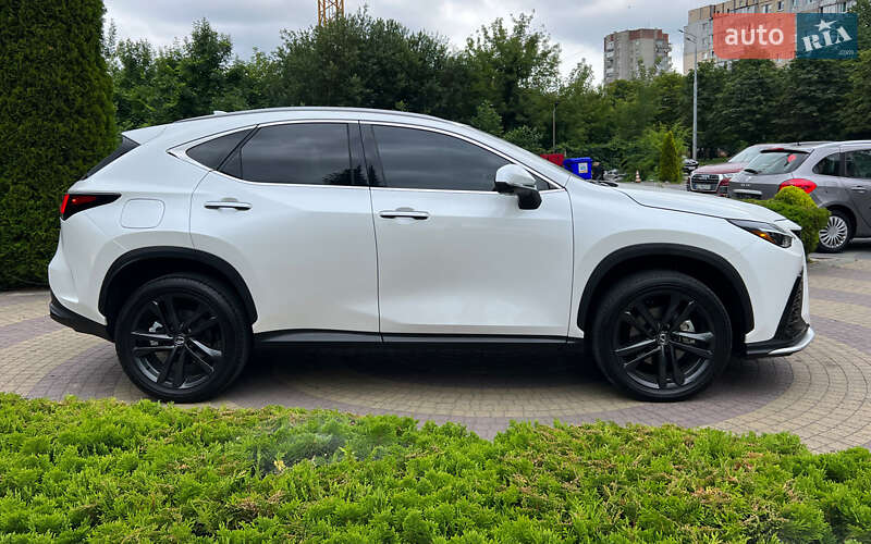 Внедорожник / Кроссовер Lexus NX 2023 в Львове