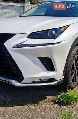 Внедорожник / Кроссовер Lexus NX 2021 в 