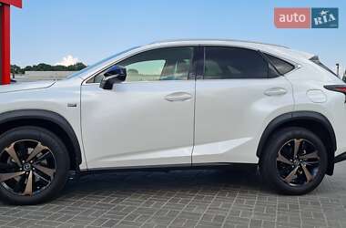 Внедорожник / Кроссовер Lexus NX 2021 в 