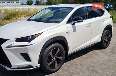 Внедорожник / Кроссовер Lexus NX 2021 в 