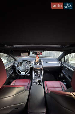 Позашляховик / Кросовер Lexus NX 2015 в Золотоноші