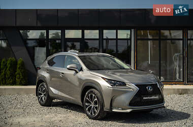 Внедорожник / Кроссовер Lexus NX 2015 в 