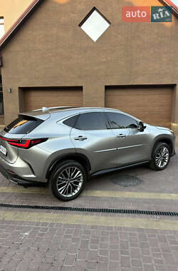 Внедорожник / Кроссовер Lexus NX 2022 в 