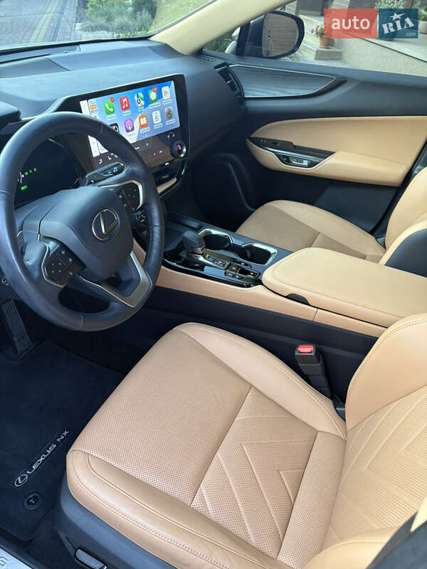 Позашляховик / Кросовер Lexus NX 2022 в Дніпрі