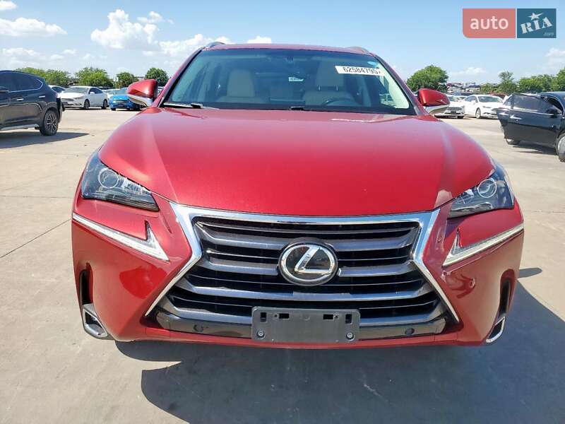 Внедорожник / Кроссовер Lexus NX 2015 в Полтаве