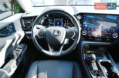 Внедорожник / Кроссовер Lexus NX 2022 в 