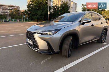 Внедорожник / Кроссовер Lexus NX 2022 в 