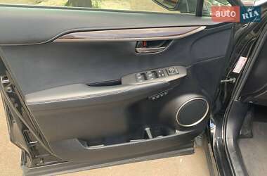 Внедорожник / Кроссовер Lexus NX 2017 в 