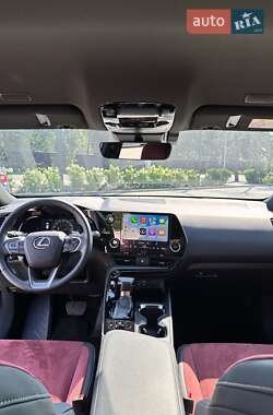 Внедорожник / Кроссовер Lexus NX 2024 в 