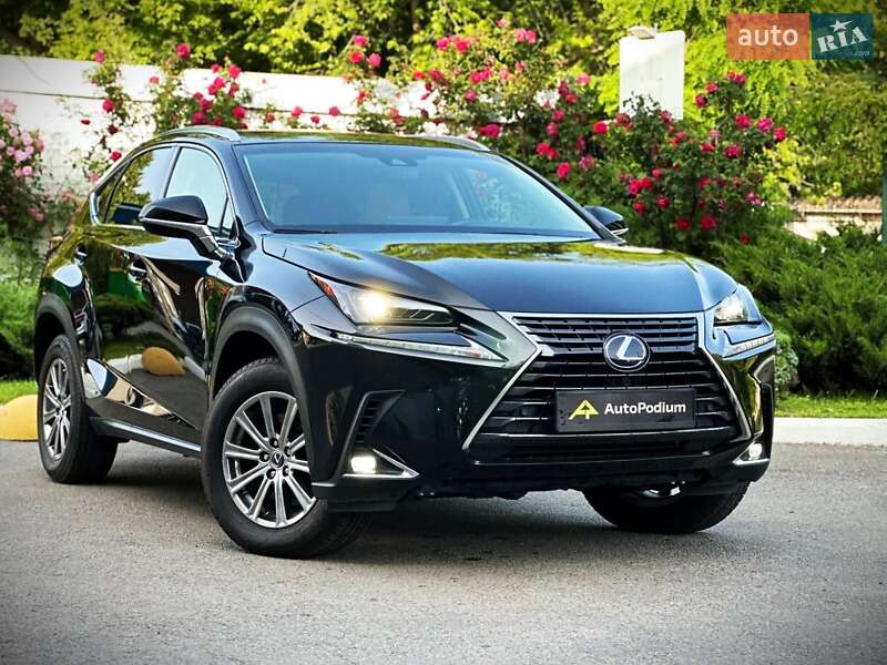 Внедорожник / Кроссовер Lexus NX 2019 в 