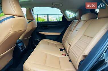 Внедорожник / Кроссовер Lexus NX 2019 в 
