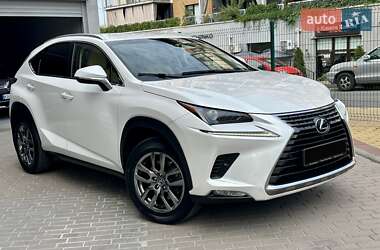 Внедорожник / Кроссовер Lexus NX 2018 в 