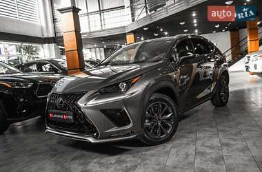 Внедорожник / Кроссовер Lexus NX 2019 в 