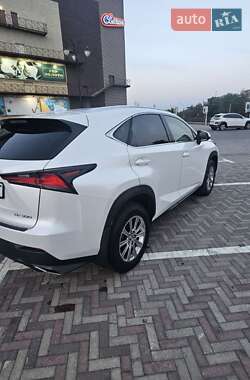 Внедорожник / Кроссовер Lexus NX 2021 в 