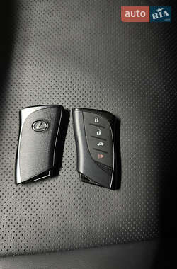 Внедорожник / Кроссовер Lexus NX 2022 в 