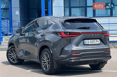 Внедорожник / Кроссовер Lexus NX 2023 в 