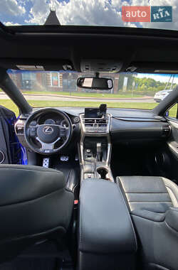 Внедорожник / Кроссовер Lexus NX 2015 в 