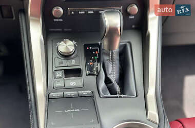 Внедорожник / Кроссовер Lexus NX 2019 в 