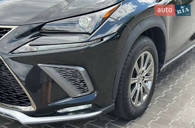 Внедорожник / Кроссовер Lexus NX 2019 в 