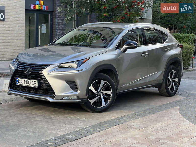 Lexus NX 2020