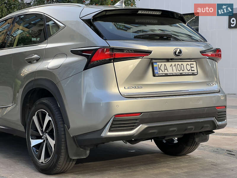Внедорожник / Кроссовер Lexus NX 2020 в Киеве