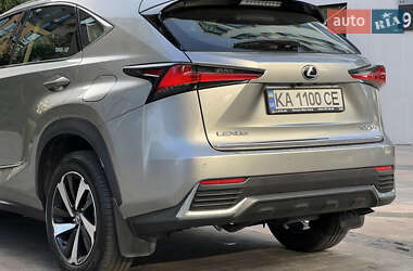 Внедорожник / Кроссовер Lexus NX 2020 в 