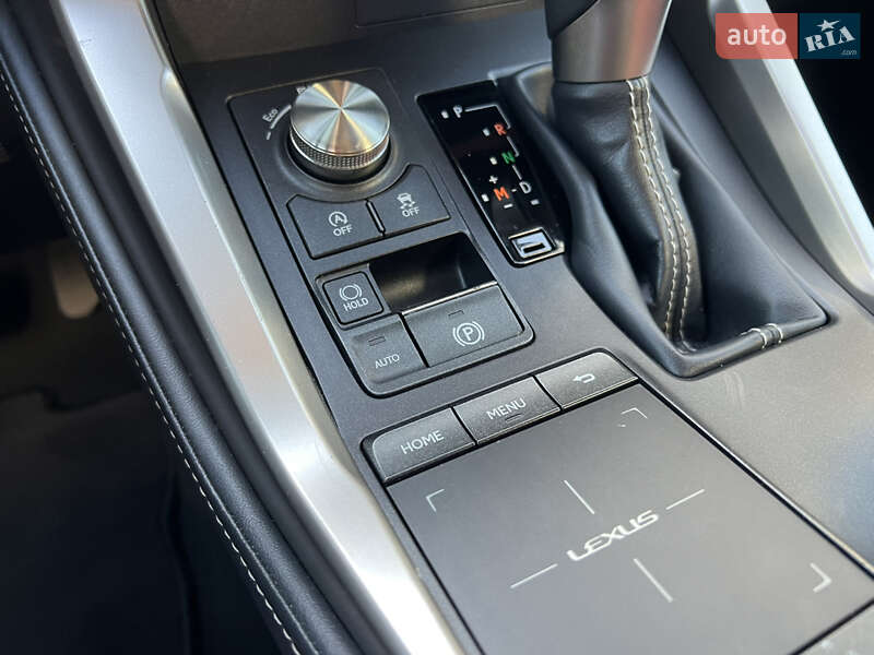 Внедорожник / Кроссовер Lexus NX 2020 в Киеве