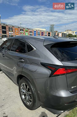 Внедорожник / Кроссовер Lexus NX 2018 в 