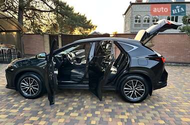 Внедорожник / Кроссовер Lexus NX 2022 в 