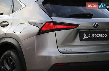 Внедорожник / Кроссовер Lexus NX 2020 в 