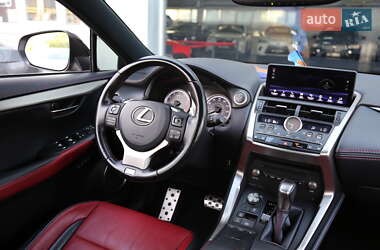 Внедорожник / Кроссовер Lexus NX 2020 в 