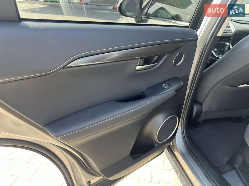 Внедорожник / Кроссовер Lexus NX 2019 в Одессе