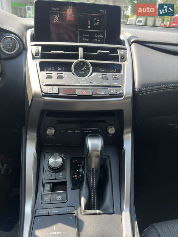 Внедорожник / Кроссовер Lexus NX 2019 в Одессе