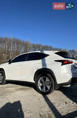 Внедорожник / Кроссовер Lexus NX 2017 в 