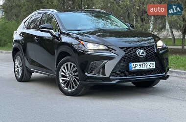 Внедорожник / Кроссовер Lexus NX 2017 в 