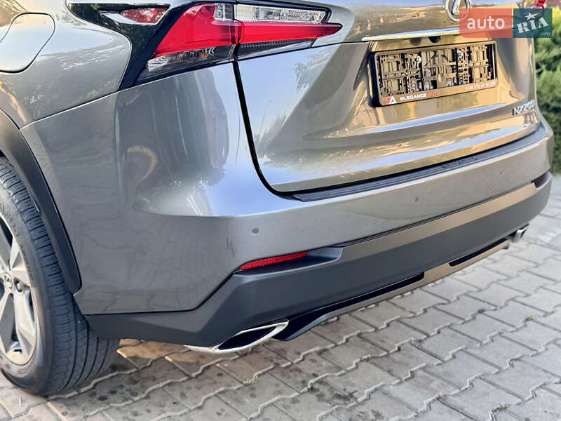 Внедорожник / Кроссовер Lexus NX 2017 в Одессе