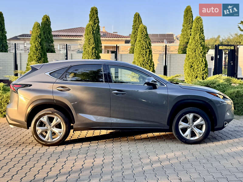 Внедорожник / Кроссовер Lexus NX 2017 в Одессе