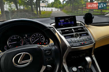 Внедорожник / Кроссовер Lexus NX 2016 в 
